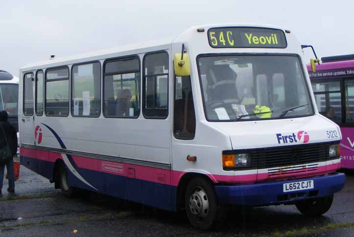 First Southern National Mercedes 811D Wright 51212